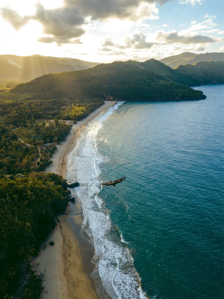 juanca_paulino_f2t9cl67au8_unsplash_4x